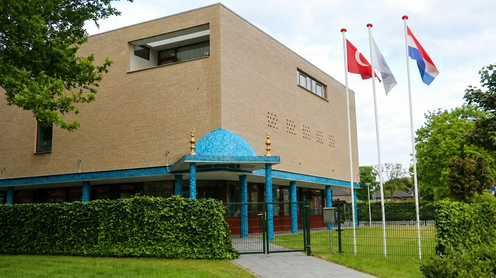 Fatih Camii Oldenzaal voorkant