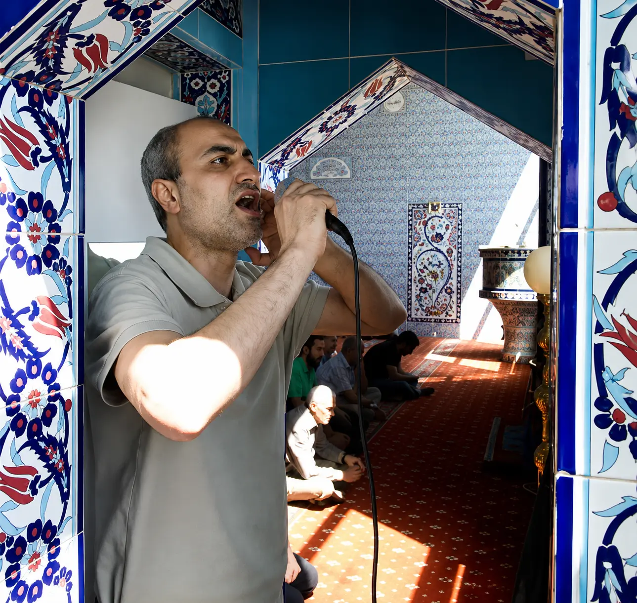 Fatih Camii ezan haberi